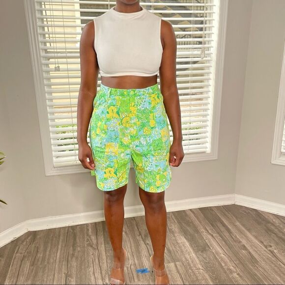 LILLY PULITZER Vintage White Label Koala Sun Bermuda Shorts Key West - Picture 5 of 16